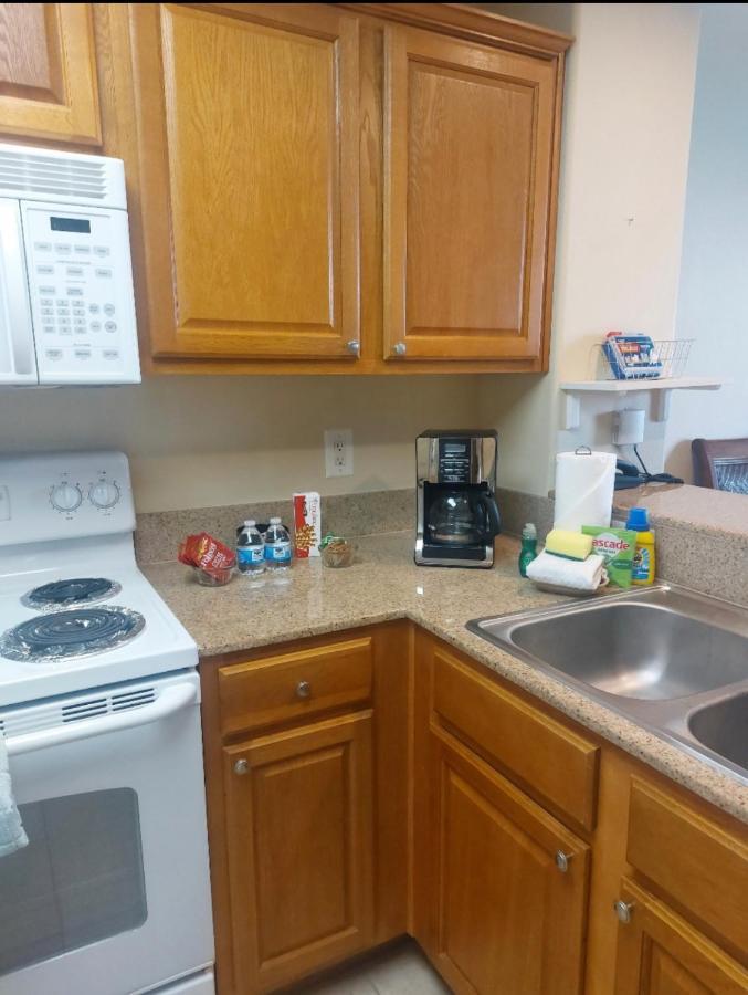 Disney Just 1 And A Quarter Mile Away, Blue Heron 1 Room 2 Bath,Amenities,6 Guests, Walk To Restaurants, No Fees At Check In Orlando Eksteriør billede